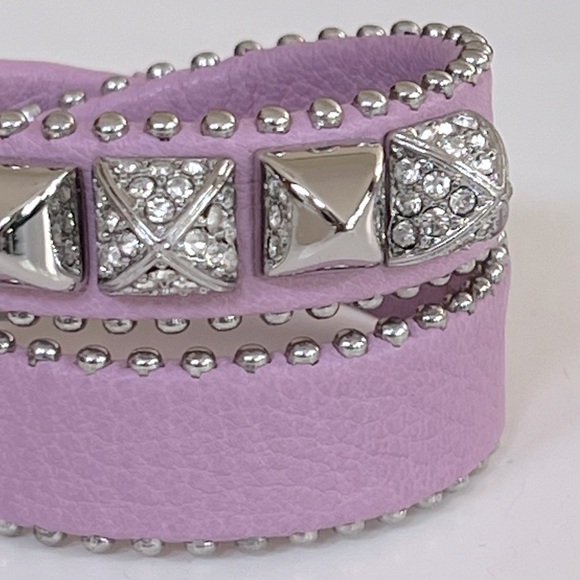 NWT Juicy Couture Lilac Leather Double Wrap Pyramid Stud Bracelet - Picture 9 of 10